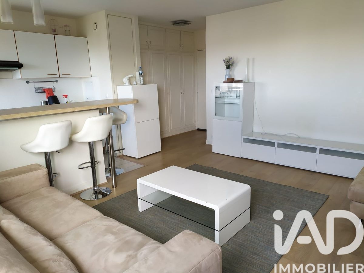 Appartement 2 pièces de 43 m² à La Garenne-Colombes (92250)