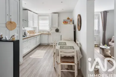 Maison de ville à Saint-Sébastien-sur-Loire (44230)