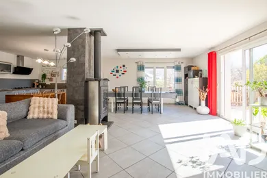 House in Mouxy (73100)