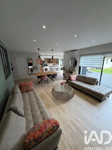 Architectural house in Paray-Vieille-Poste (91550)