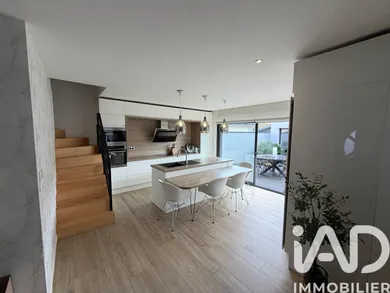 Maison d'architecte à Paray-Vieille-Poste (91550)