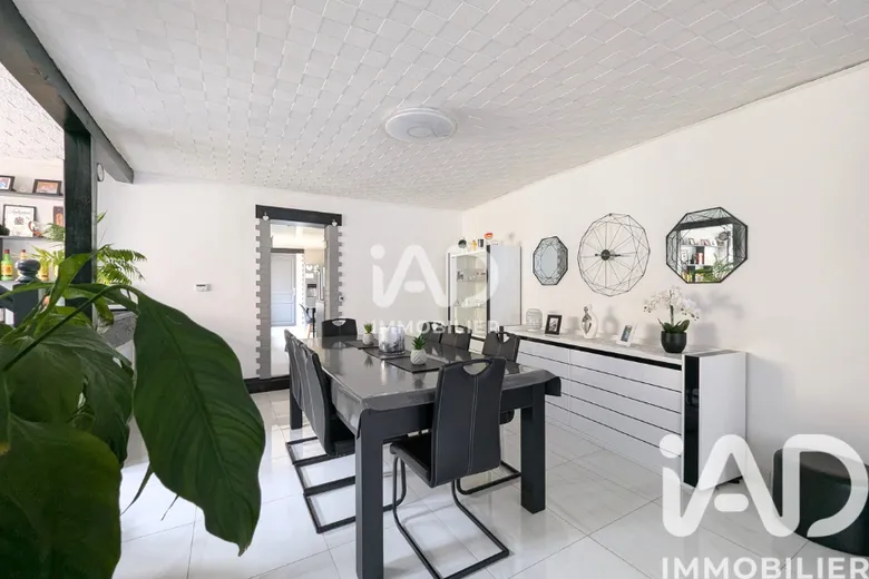 Maison 6 pièces 150 m² · à Mazingarbe · 150 m² · 255 000 €