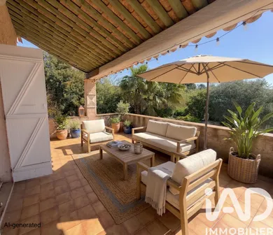 Maison traditionnelle à Fréjus (83600)