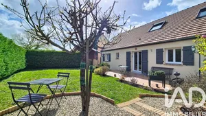Traditional house in Lardy (91510)