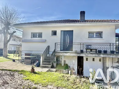 Townhouse in Le Taillan-Médoc (33320)