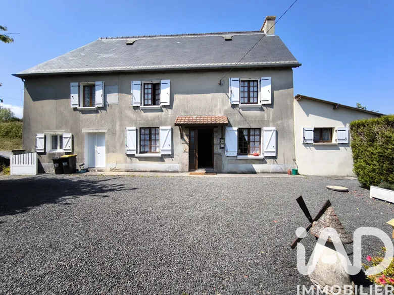 Maison 4 pièces 93 m² · à Le Lorey · 93 m² · 137 000 €