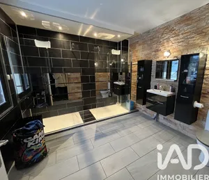 House in La Brosse-Montceaux (77940)