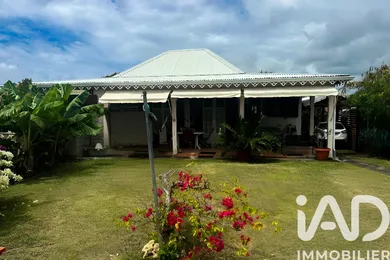 Traditional house in Sainte-Anne (97180)