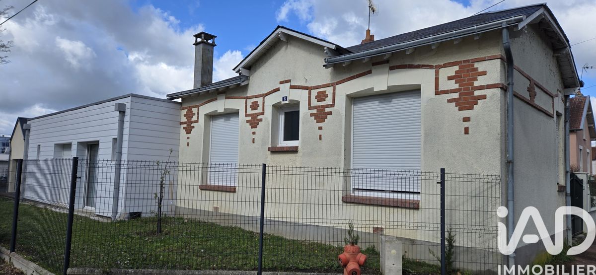 maison à Saint-Jean-de-la-Ruelle
