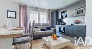 Apartment in Fleury-Mérogis (91700)