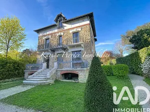 Demeure à Garches (92380)