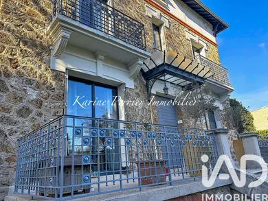 Demeure à Garches (92380)