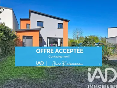 Maison traditionnelle à Chavagne (35310)
