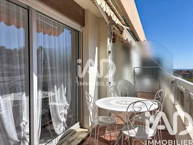Apartment in Menton (06500)