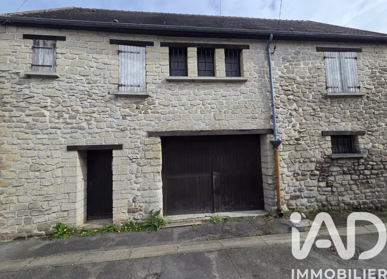 Maison 6 pièces 100 m² · à La Chapelle-en-Serval · 100 m² · 250 000 €