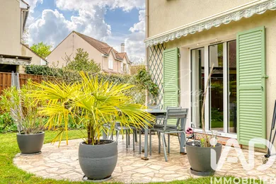 Maison à Verneuil-sur-Seine (78480)