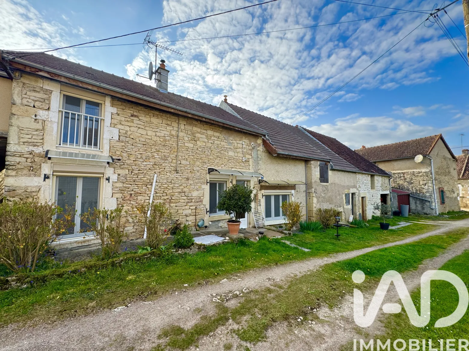 Vente maison à Amazy (58190) : maison 3 pièces 121 m² — 2