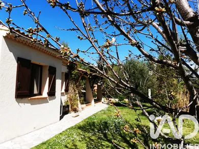 Maison traditionnelle à Solliès-Pont (83210)