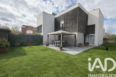 House in Moissy-Cramayel (77550)