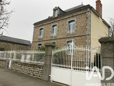 Townhouse in Javron-les-Chapelles (53250)