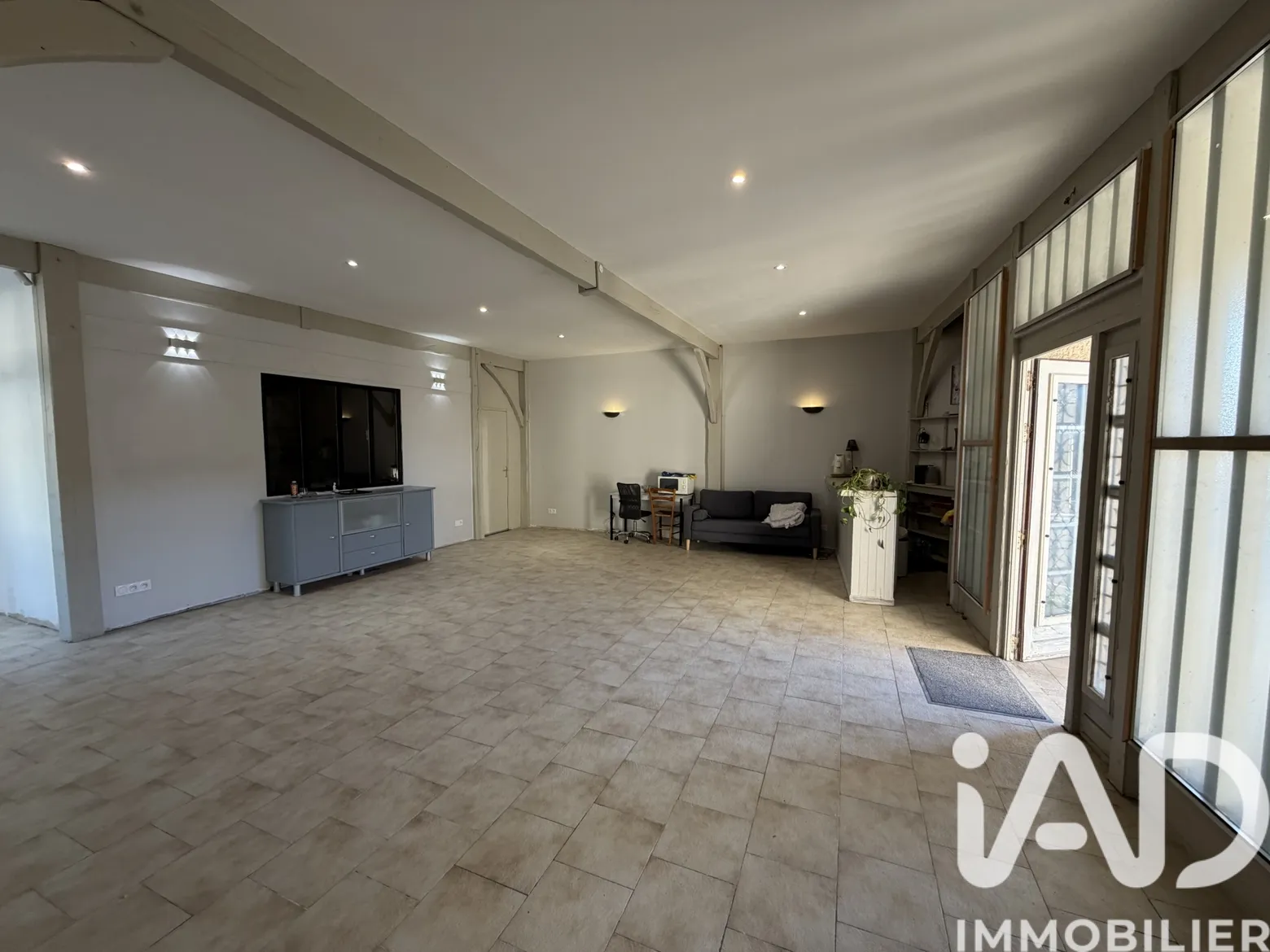 Vente maison à Jarnac (16200) : maison de ville 5 pièces 135 m² — 2