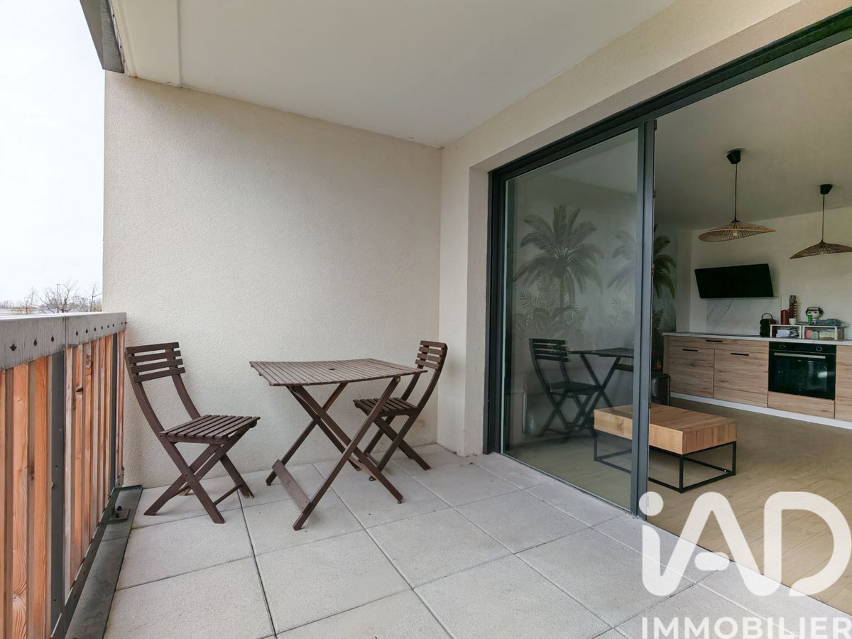 appartement à L'Isle-d'Abeau