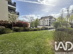 Appartement à L’Etang la Ville (78620)