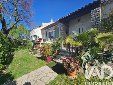 Traditional house in Le Luc (83340)