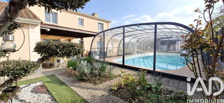 Maison 6 pièces 149 m² · à Vue · 149 m² · 379 900 €