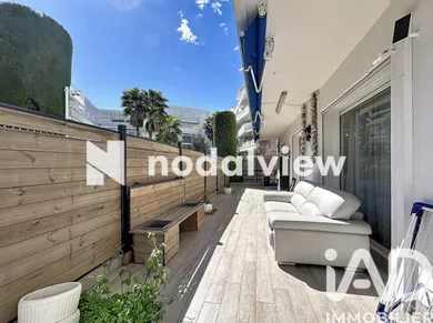 Apartment in Cannes (06400)