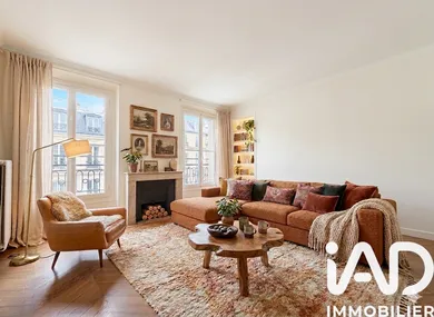 Apartment in Versailles (78000)