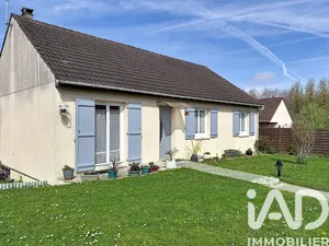 Traditional house in Hanches (28130)