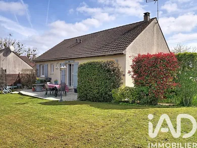 Maison traditionnelle à Hanches (28130)