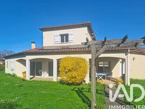 House in Saramon (32450)