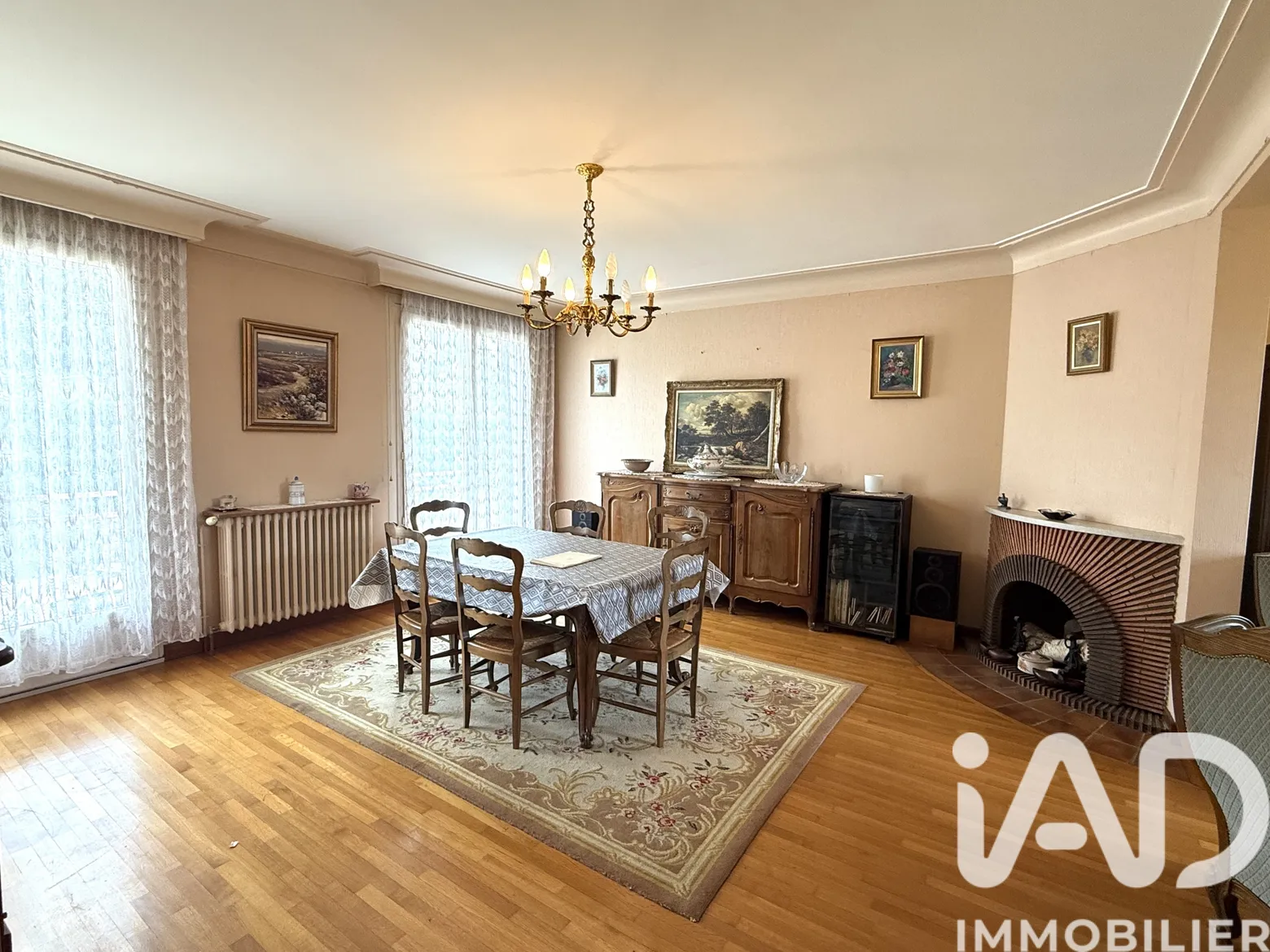 Vente maison à Ussel (19200) : maison 5 pièces 118 m² — 2