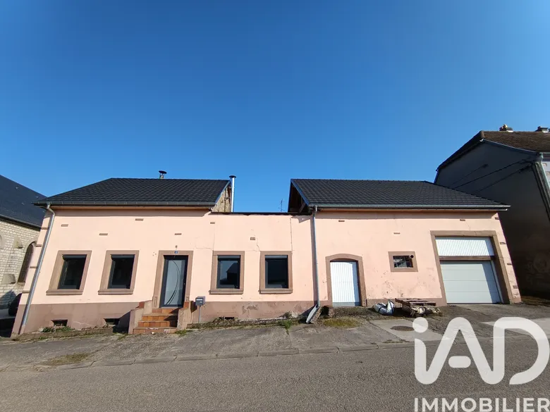 Maison 3 pièces 105 m² · à Zilling · 105 m² · 150 000 €