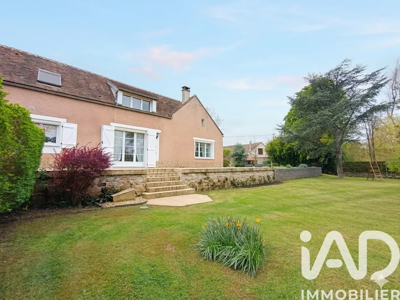 Maison 7 pièces 134 m² · à Champigny · 134,2 m² · 339 000 €