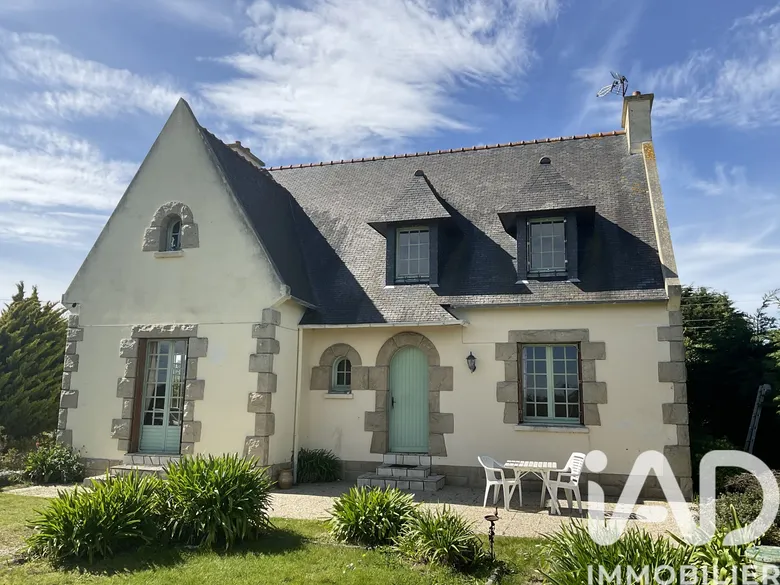 Maison 8 pièces 135 m² · à Pleubian · 135 m² · 249 000 €