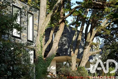 Architectural house in Arradon (56610)