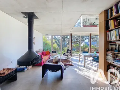 Architectural house in Arradon (56610)