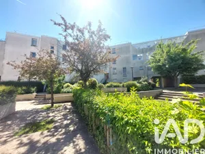 Apartment in Lognes (77185)