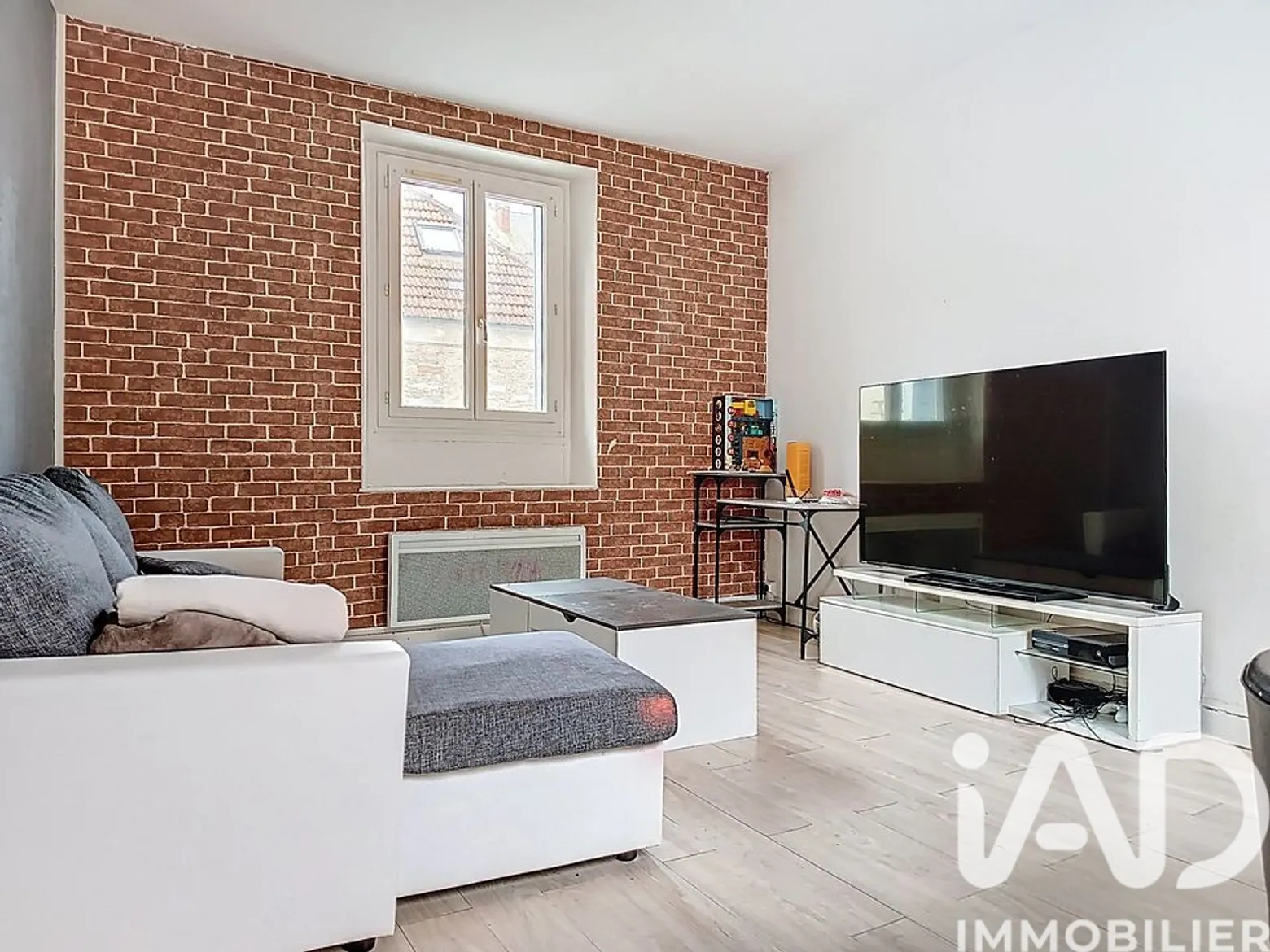Vente appartement à Étampes (91150) : appartement 2 pièces 44 m² - 1990922 — 2