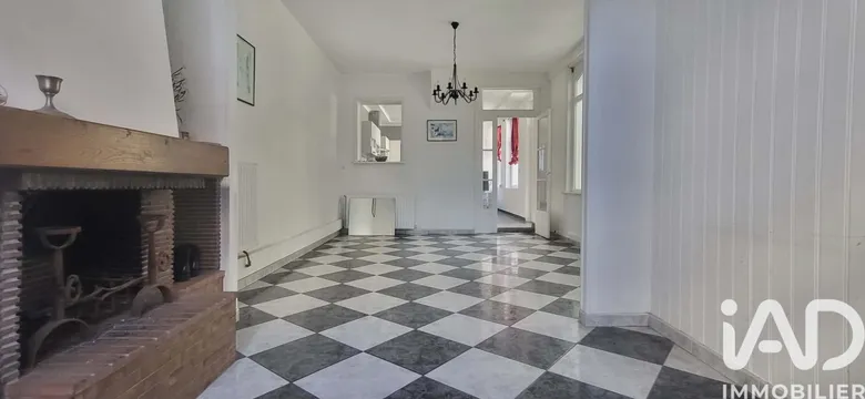 Maison 4 pièces 118 m² · à Lille · 118 m² · 258 000 €