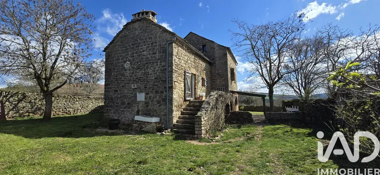 Maison 6 pièces 100 m² · à Verrières · 100 m² · 162 000 €