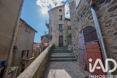 Maison de village à Vals-les-Bains (07600)