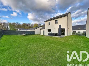 Pavillon à Villers-Bocage (80260)