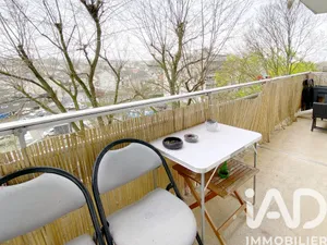 Apartment in Livry-Gargan (93190)