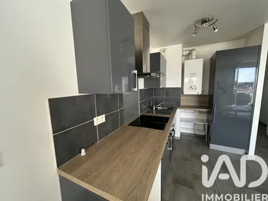 Apartment in Morangis (91420)