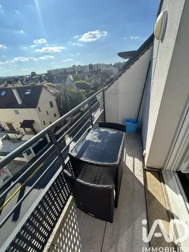 Apartment in Morangis (91420)