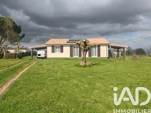 Maison de campagne à Laruscade (33620)